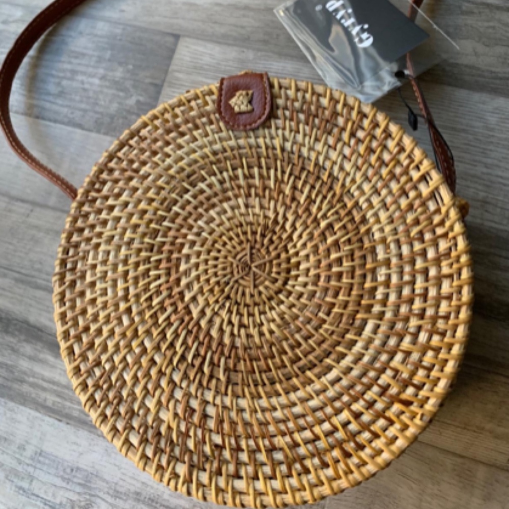 NWT Handwoven Round Rattan Shoulder Bag